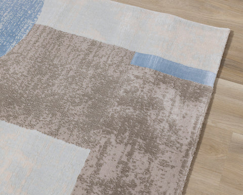Belle Plush Rug - Blue / Grey Geometric Pattern corner
