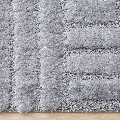 Luxe Rug - Blue Maze side detail