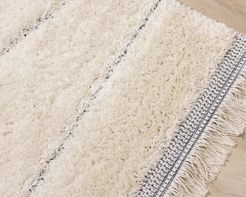 Novato Rug - Asymetric Lines Cream corner
