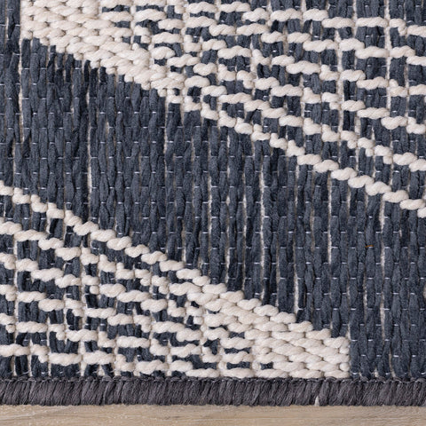 Vista Indoor / Outdoor Rug - Shells side detail